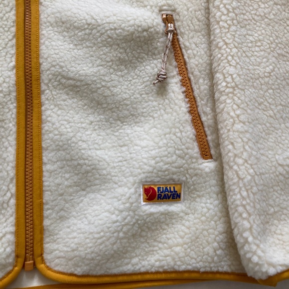 Fjallraven Cream Jacket with Orange Accents - Picture 4 of 13